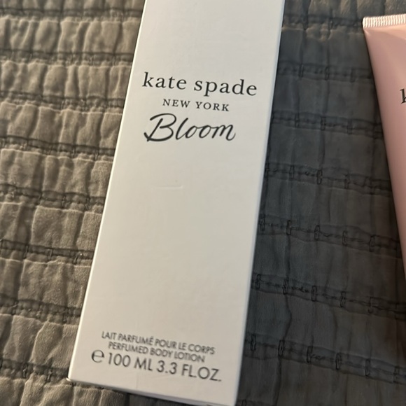 kate spade Body Lotion - Picture 3 of 4